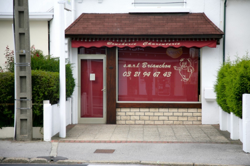 vitrine-GARS-min_france_frankreich_commerce_frankrijk_francia_delicatessen_butchery_charcuterie-424328